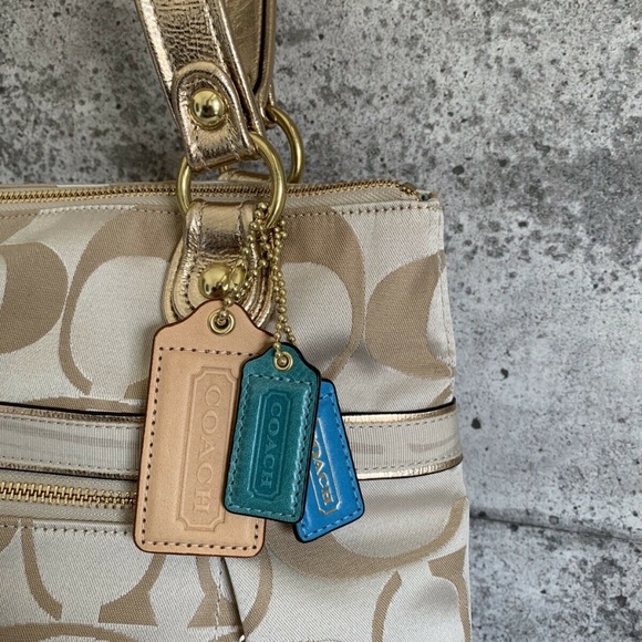 Coach Poppy Signature Sateen Glam Beige NEW XL - Picture 7 of 7